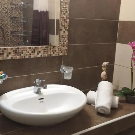 Miriam Luxury Apartamento *