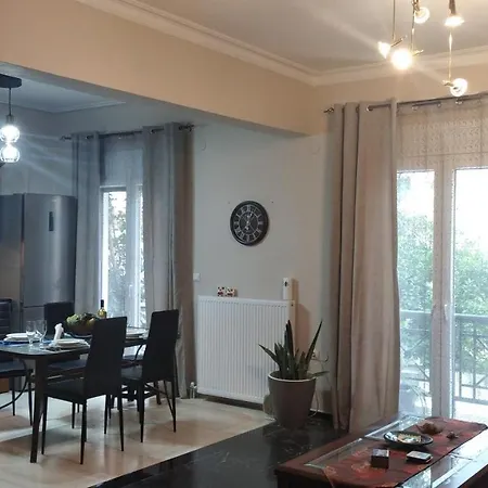Miriam Luxury * זקינטוס טאון
